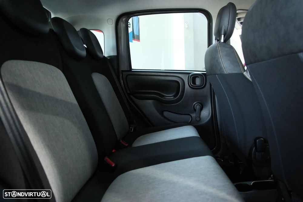 Fiat Panda 1.0 Hybrid Cross - 10