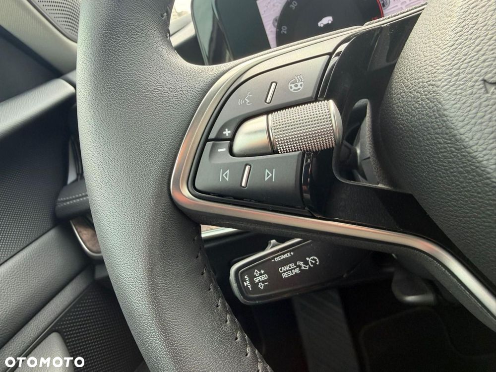 Skoda Superb 2.0 TDI SCR 4x4 L&K DSG - 10