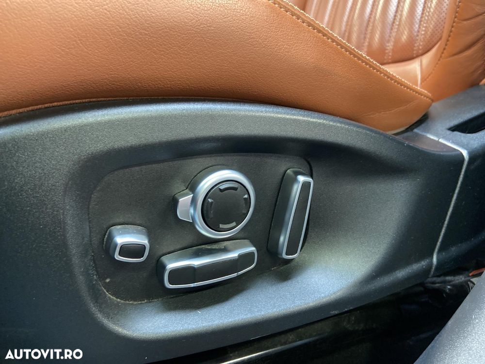 Jaguar F-Pace D300 AWD - 6