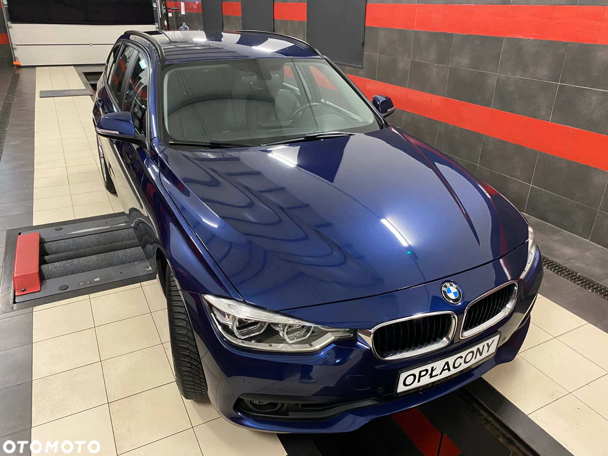 BMW Seria 3 318d Touring - 5