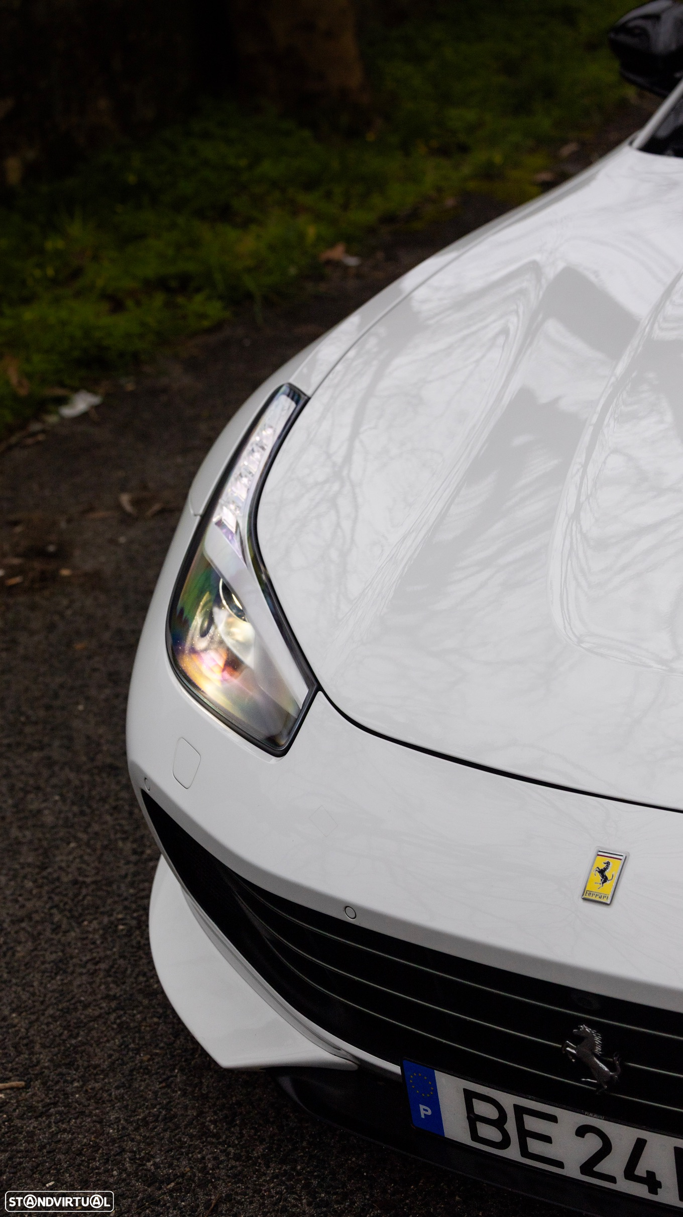 Ferrari GTC4 Lusso - 11