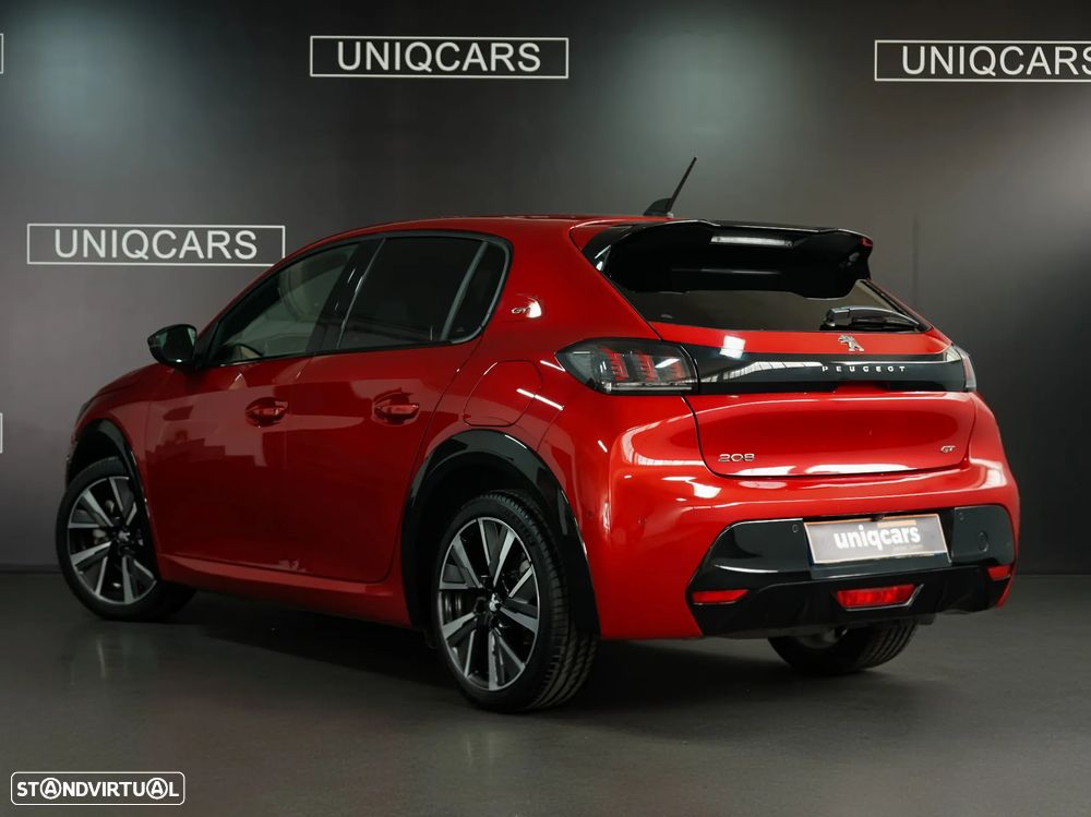 Peugeot 208 1.2 PureTech GT EAT8 - 8