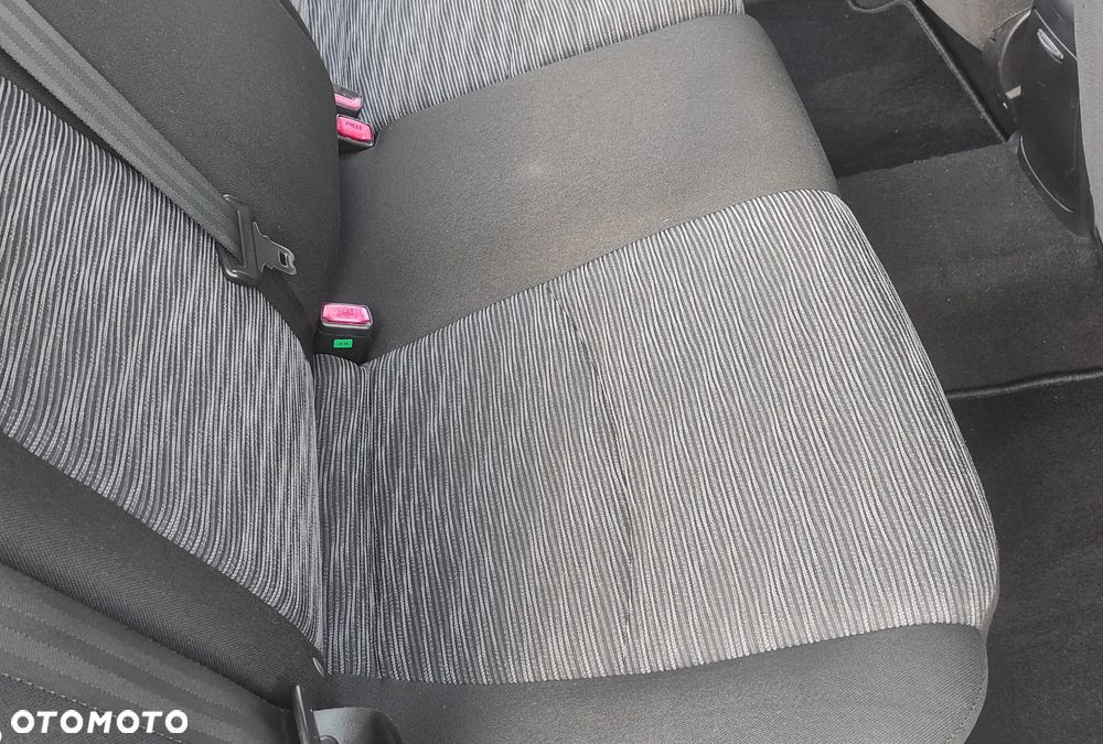 Kia Ceed 1.6 Optimum - 14
