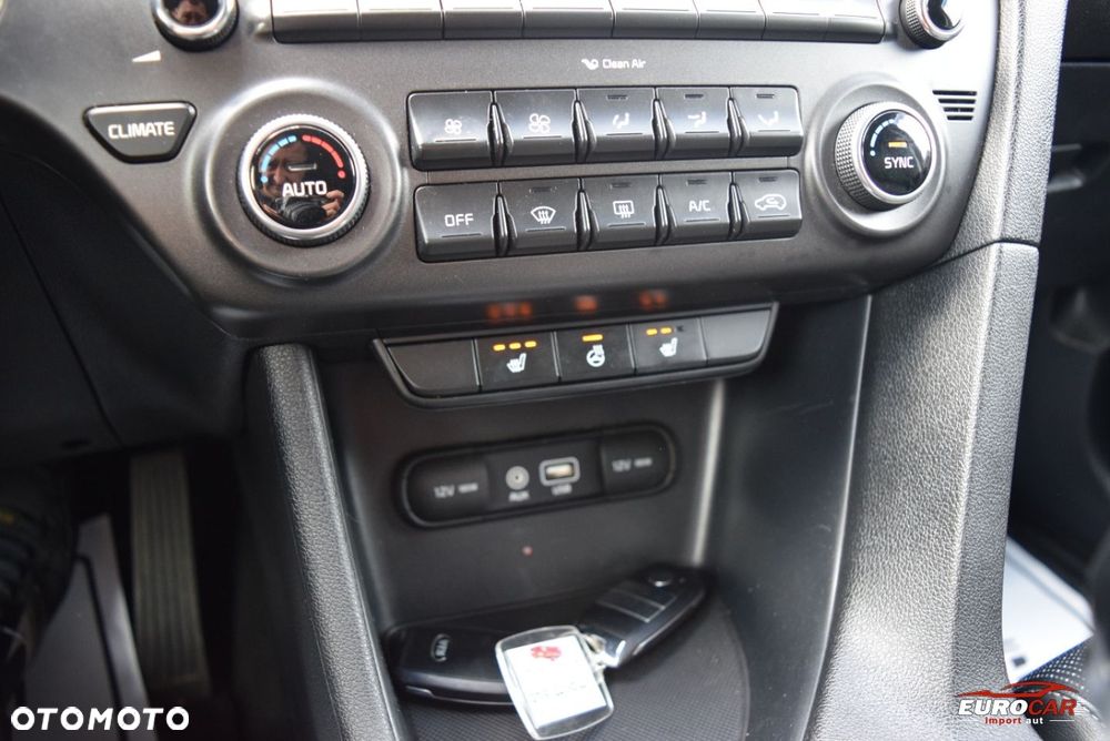 Kia Sportage 1.6 GDI 2WD DREAM-TEAM EDITION - 20