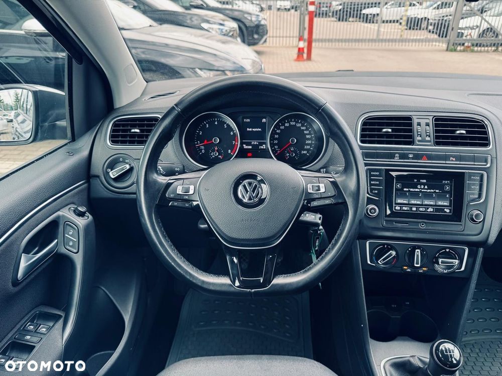 Volkswagen Polo 1.2 TSI BMT Comfortline - 19