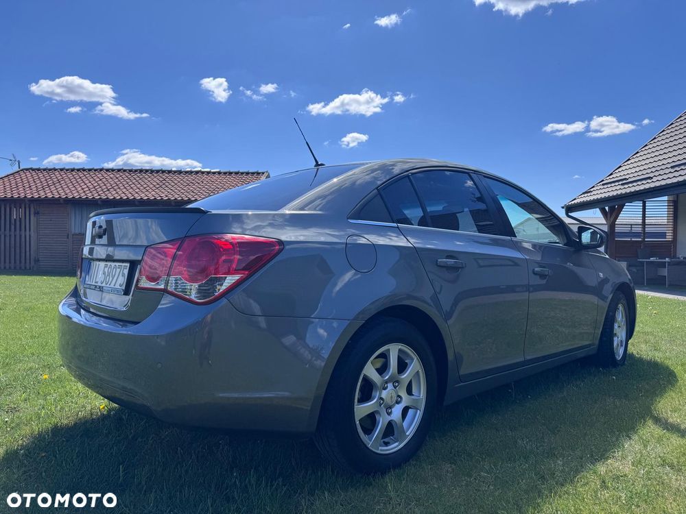 Chevrolet Cruze 2.0 LT - 7