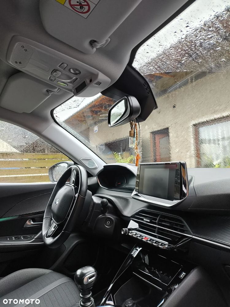 Peugeot 2008 1.2 PureTech Allure S&S - 7
