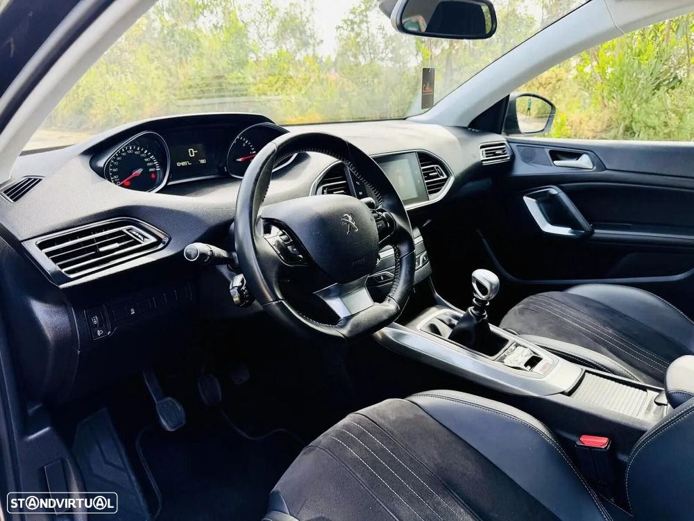 Peugeot 308 SW 1.5 BlueHDi Allure - 12