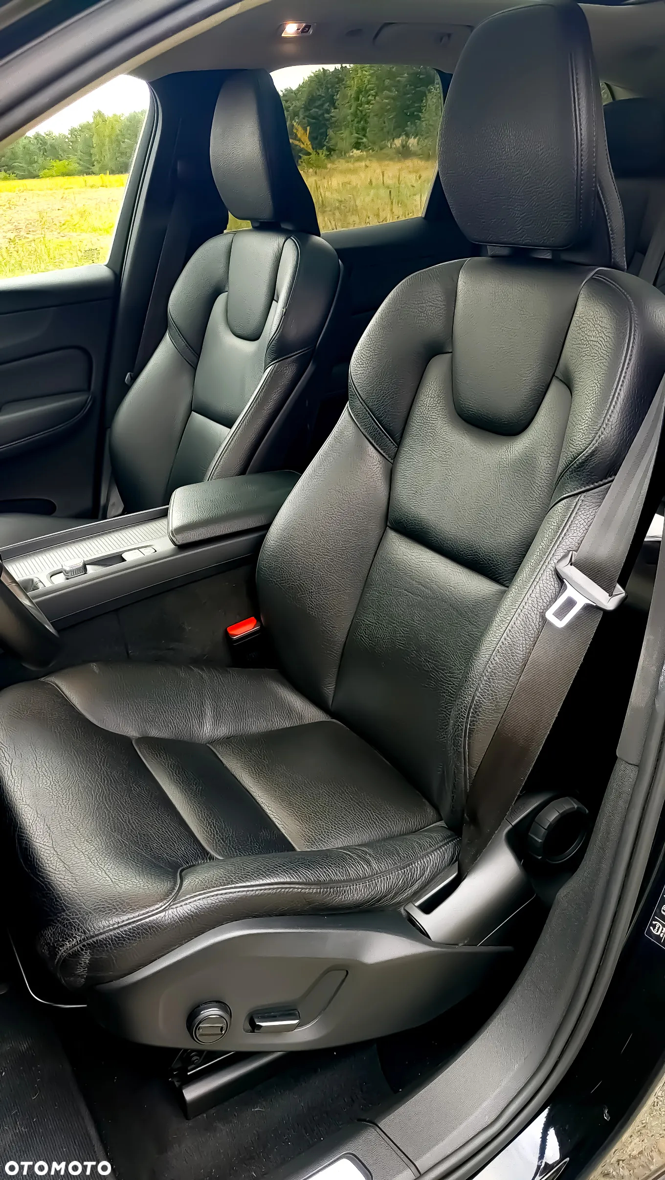 Volvo XC 60 - 12