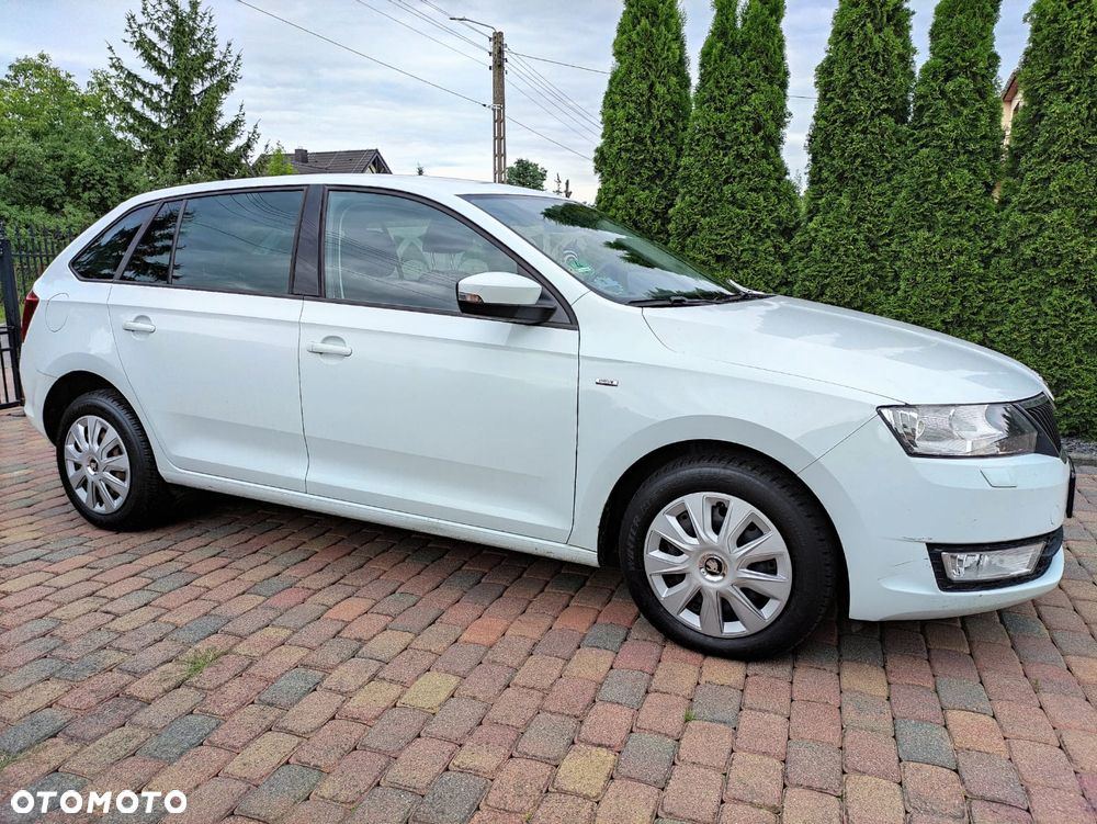 Skoda RAPID Spb 1.2 TSI Drive - 2