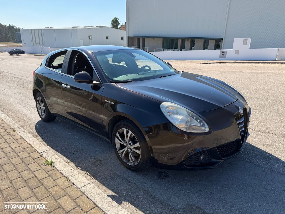 Alfa Romeo Giulietta 1.6 JTDM Distinctive - 1