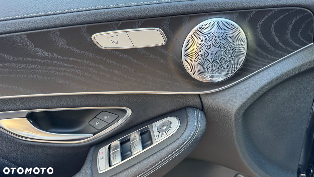 Mercedes-Benz Klasa C 200 4-Matic 9G-TRONIC - 19