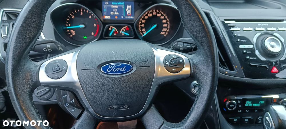 Ford Kuga 2.0 TDCi 4x4 Titanium - 13