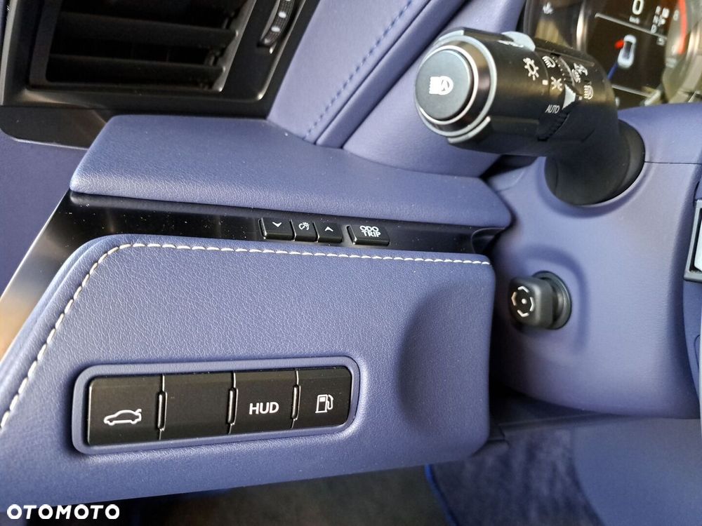 Lexus LC 500 Limited Edition - 34