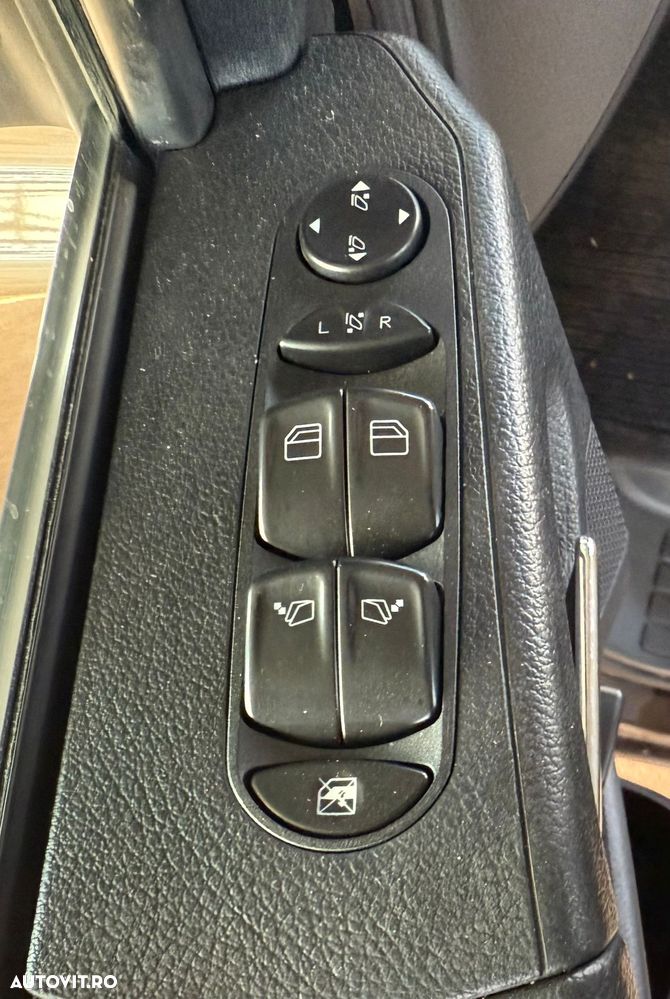 Mercedes-Benz Viano 3.0 CDI DPF lang Automatik Trend Edition - 30
