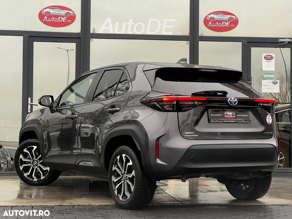 TOYOTA Yaris Cross 2021 — imagine 3