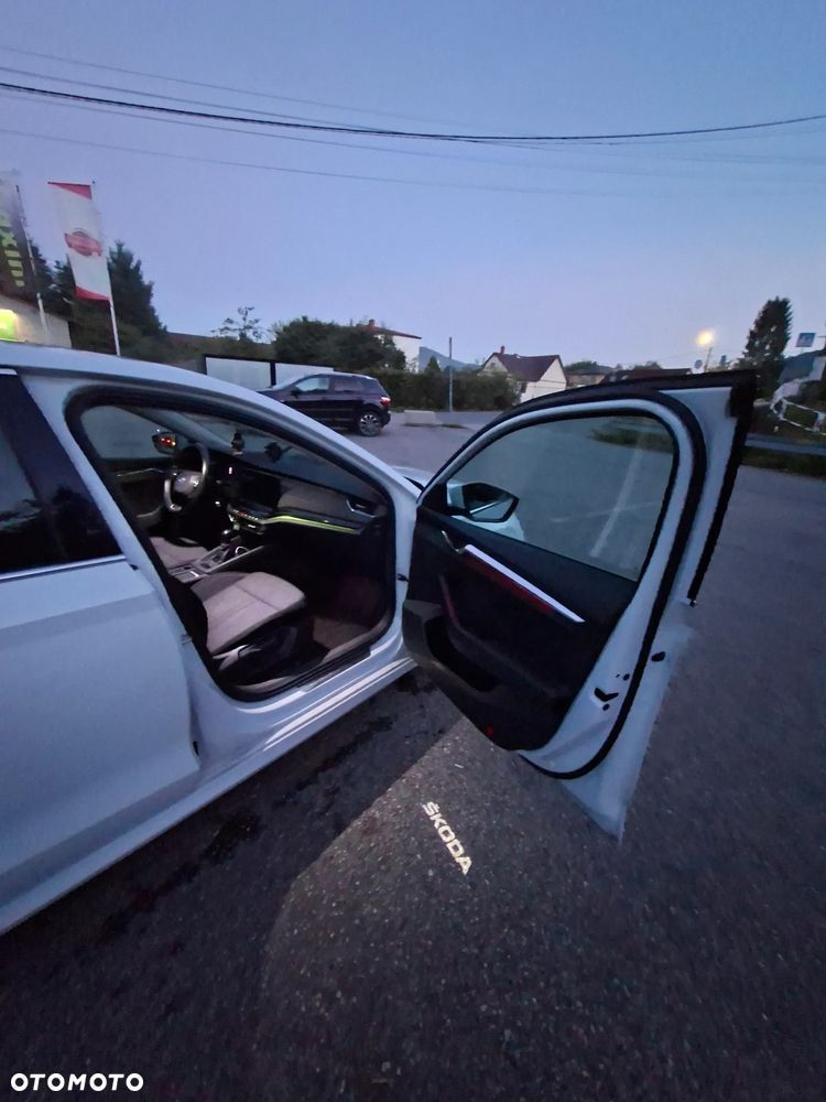 Skoda Octavia 2.0 TDI Style - 5