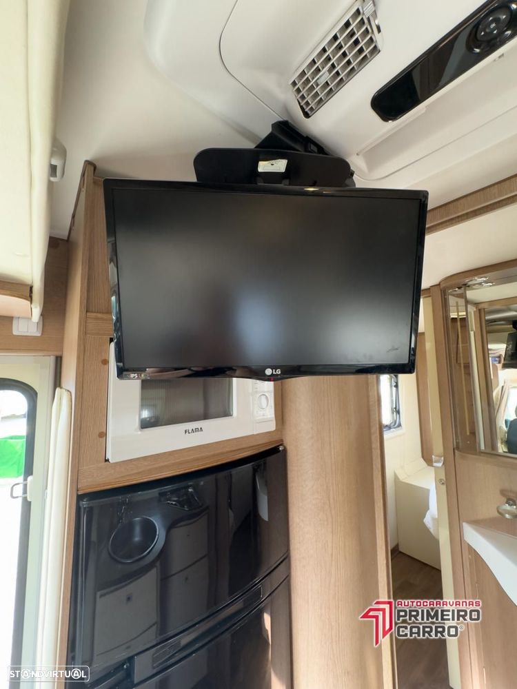 McLouis MC4 Cama central e basculante - 20