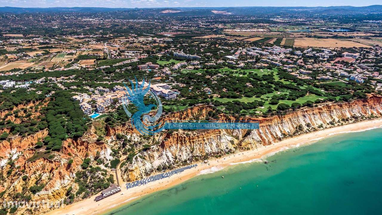 Moradia T3+1 de Luxo em construção - RESORT PINE CLIFFS - Albufeira