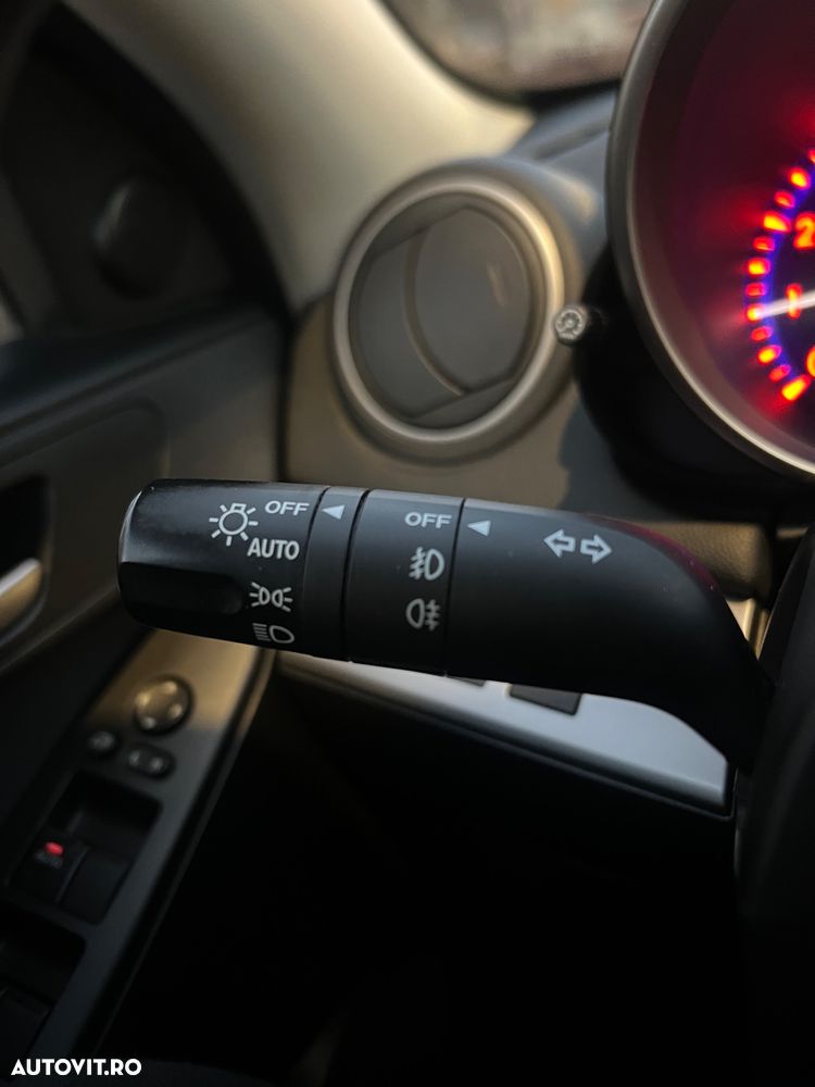 Mazda 3 2.0 MZR DISI Sports-Line - 23