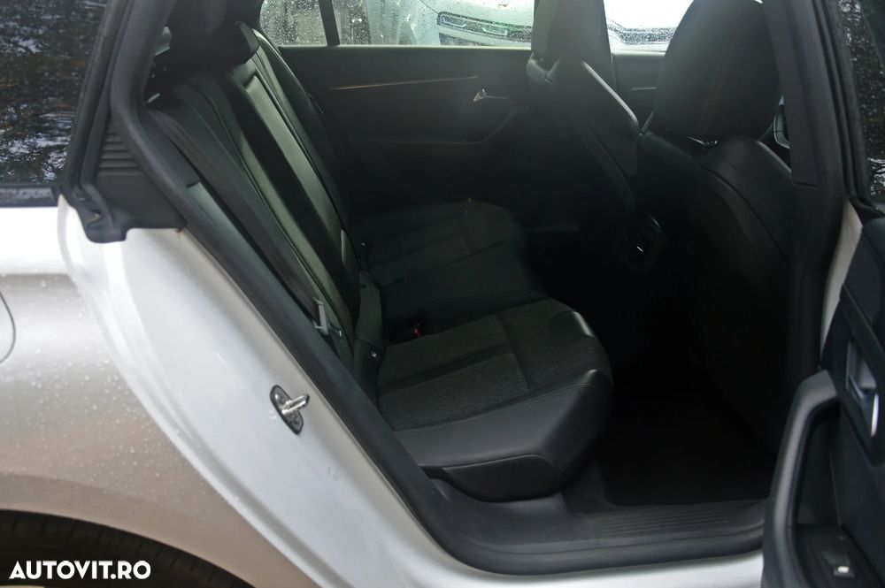 Peugeot 508 225 e-EAT8 Allure - 30