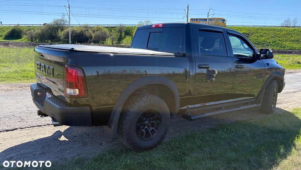 Dodge RAM 5.7 4x4 - 11
