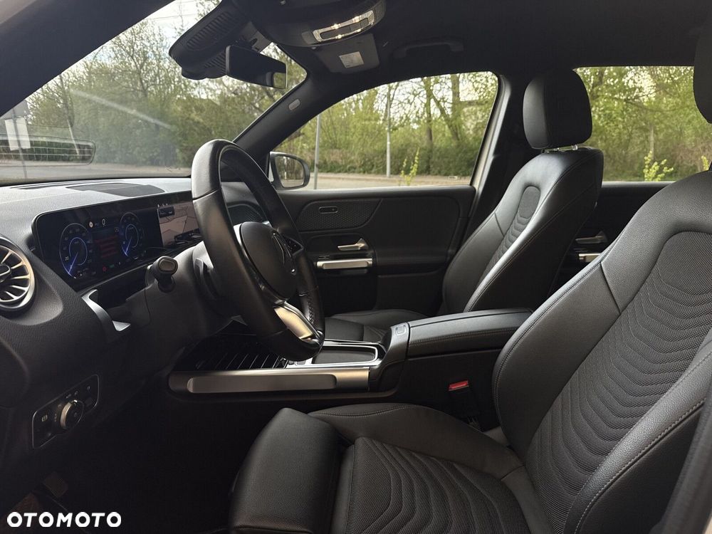 Mercedes-Benz EQB 350 66.5kWh 4-Matic Progressive - 19
