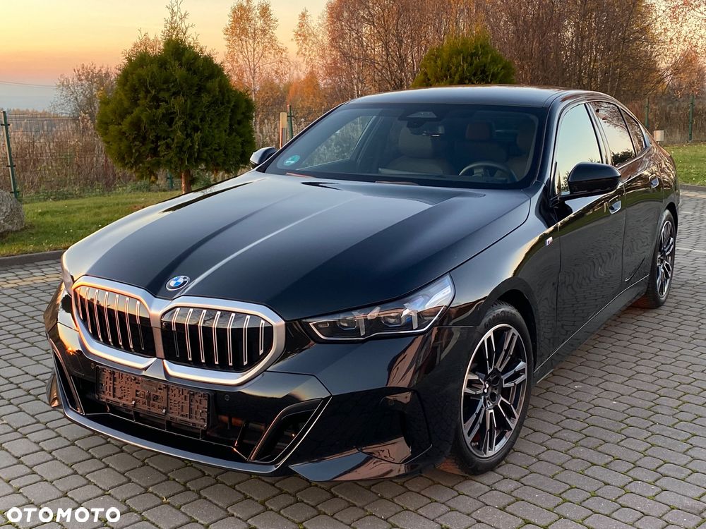 BMW Seria 5 520d xDrive - 7