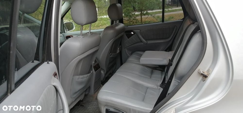 Mercedes-Benz ML - 7