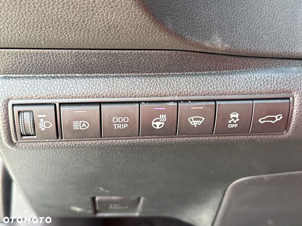 Toyota Corolla 2.0 Hybrid Style - 20