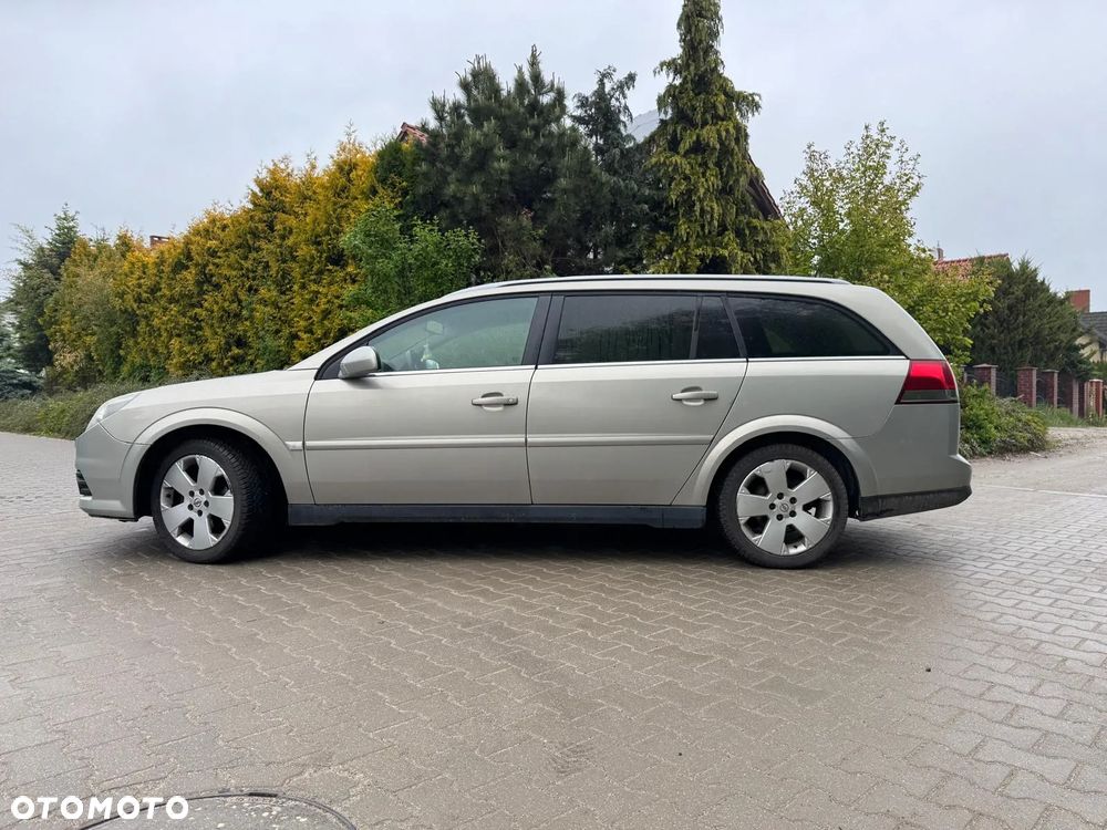 Opel Vectra 1.9 CDTI Cosmo - 1