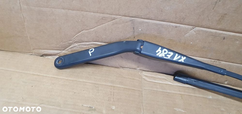 Ramie wycieraczki prawy przód BMW X1 E84 2990146 - 2