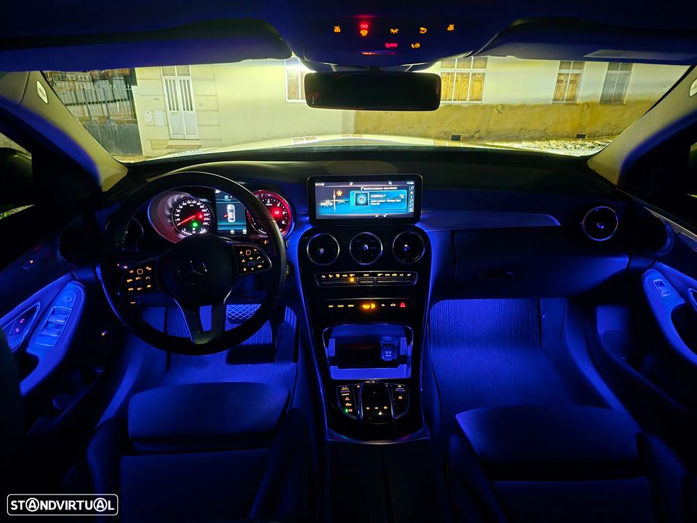 Mercedes-Benz C 220 d 9G-TRONIC Avantgarde - 4