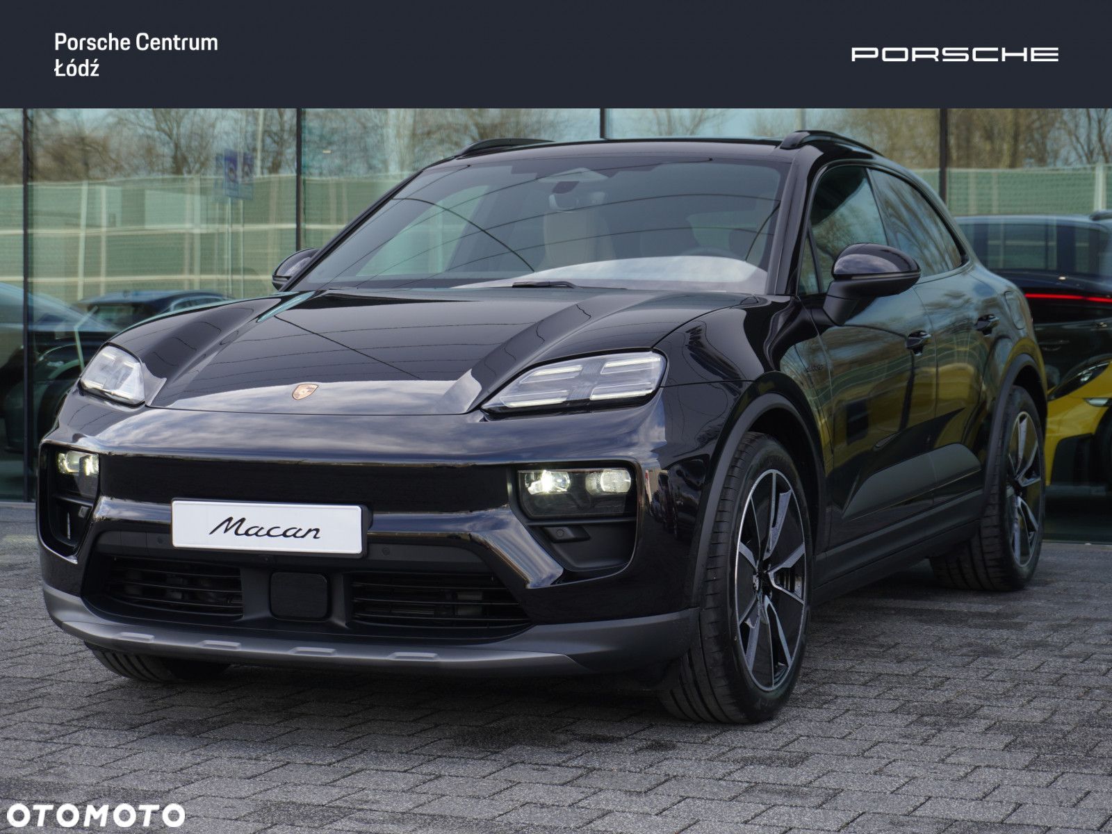 Porsche Macan - 1