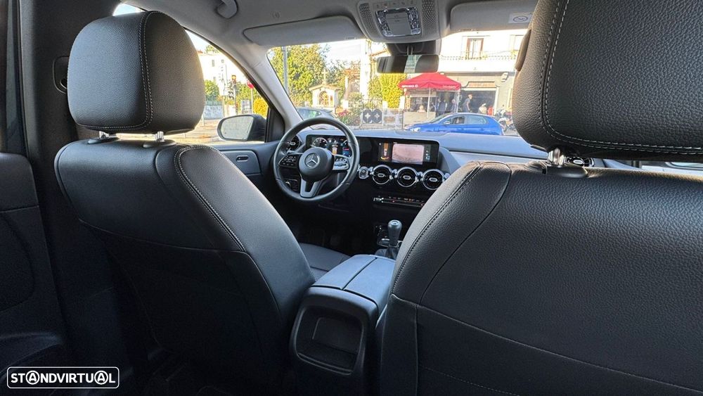 Mercedes-Benz B 180 d Style - 19