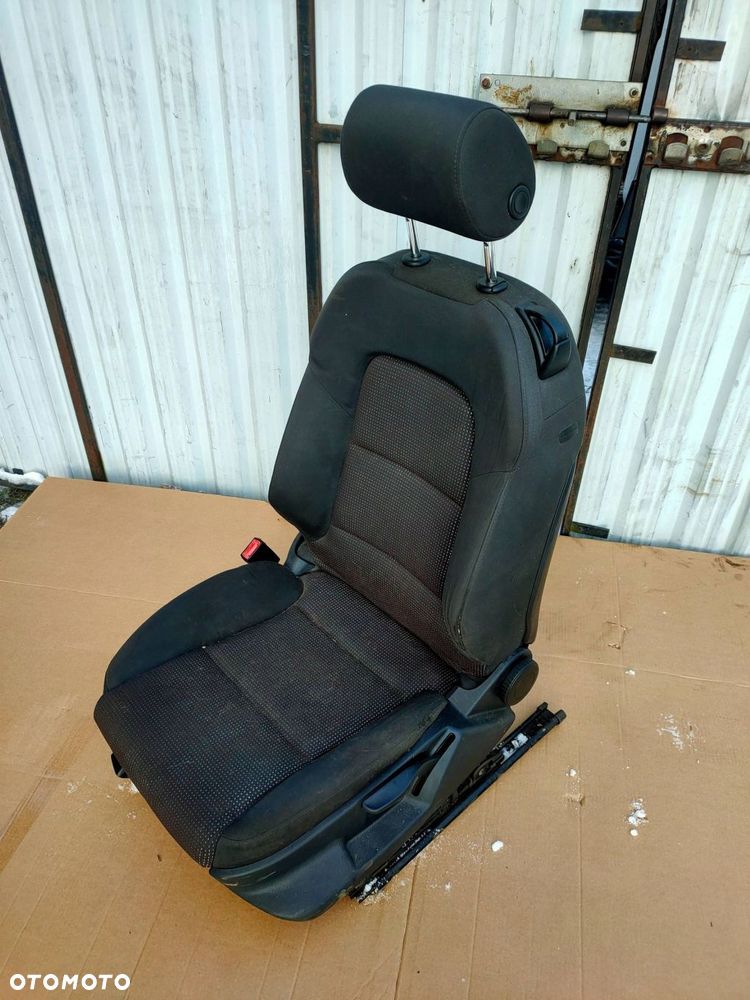 fotel kierowcy lewy audi a3 8p 3drzwi - 3
