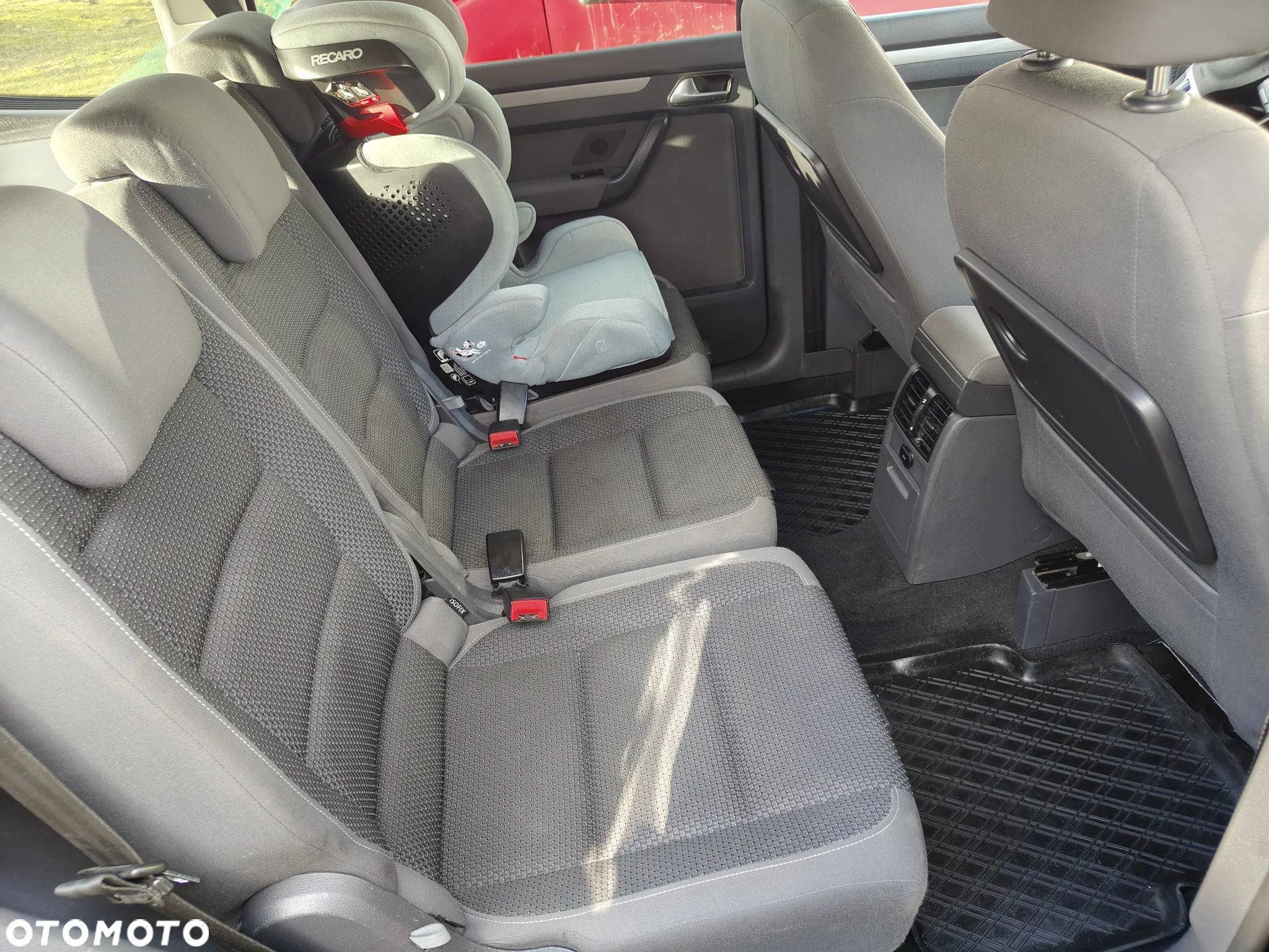 Volkswagen Touran 2.0 TDI DPF Comfortline Perfectline - 16
