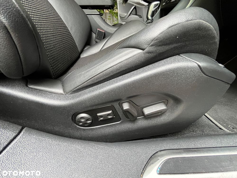 Citroën C5 Cross 2.0 HDi Exclusive - 23