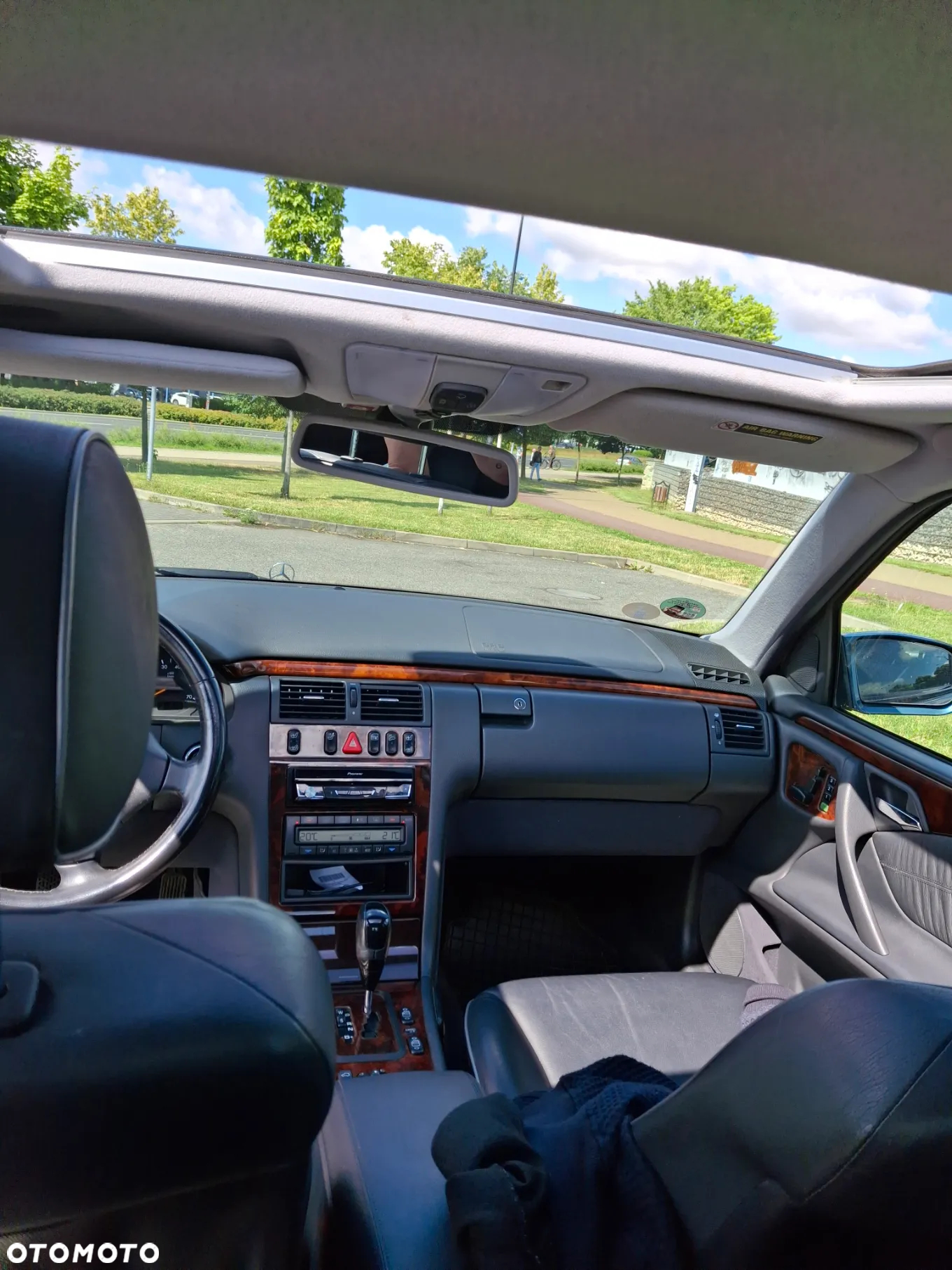 Mercedes-Benz Klasa E 320 4 Matic Avantgarde - 10
