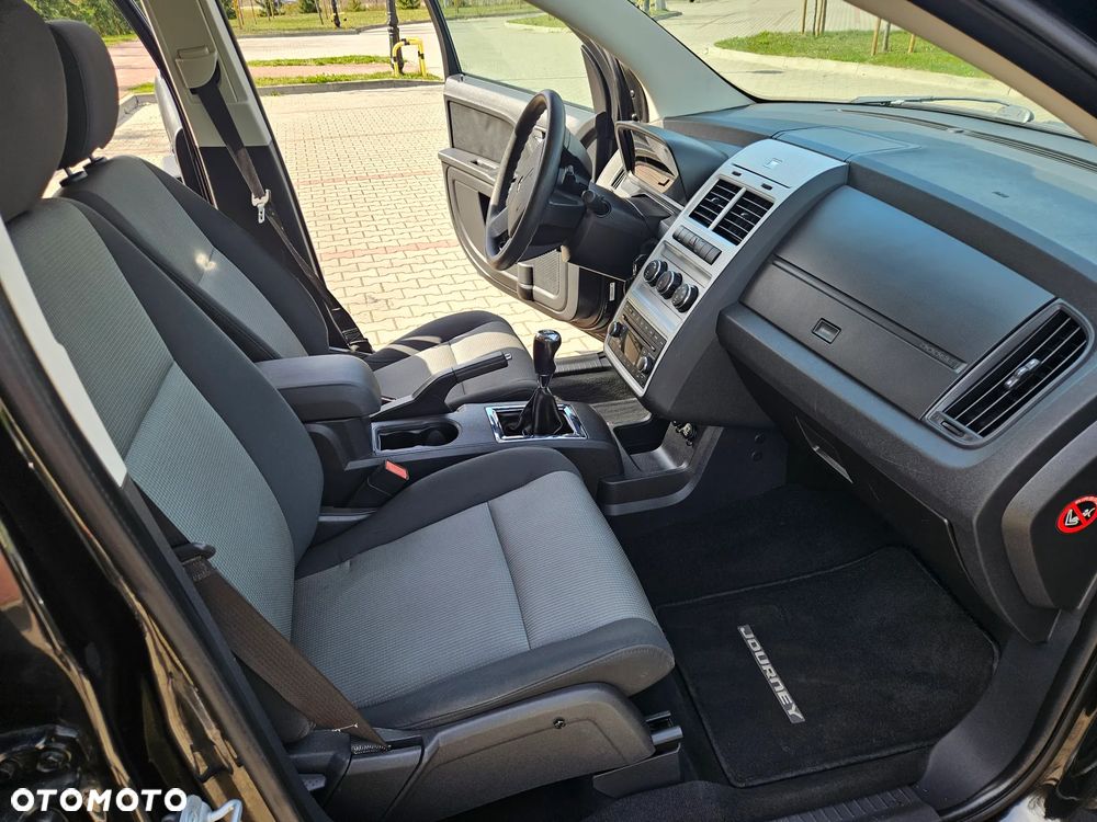 Dodge Journey 2.4 SE - 13