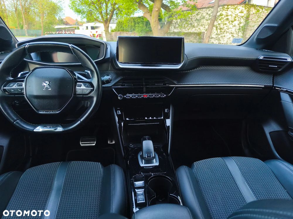 Peugeot 208 PureTech 100 EAT8 GT Pack - 10