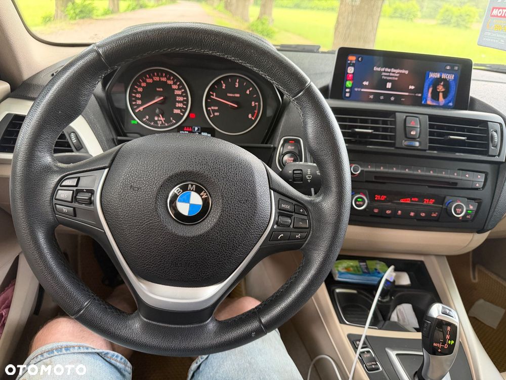 BMW Seria 1 - 17
