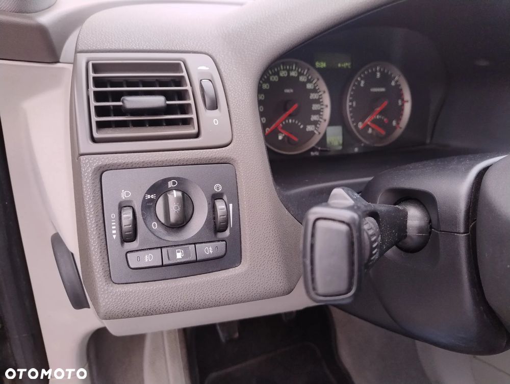 Volvo V50 1.6D Momentum - 17