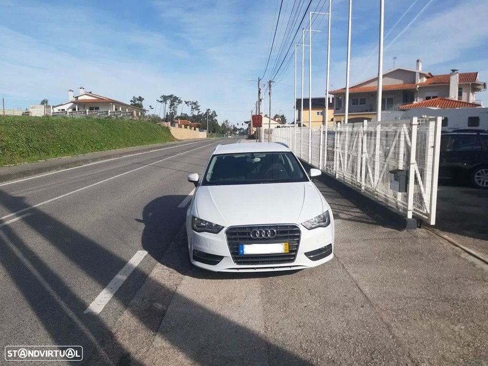 Audi A3 Sportback 1.6 TDI Advance Ultra - 3