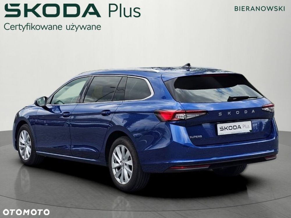 Skoda Superb 2.0 TDI SCR Selection DSG - 9