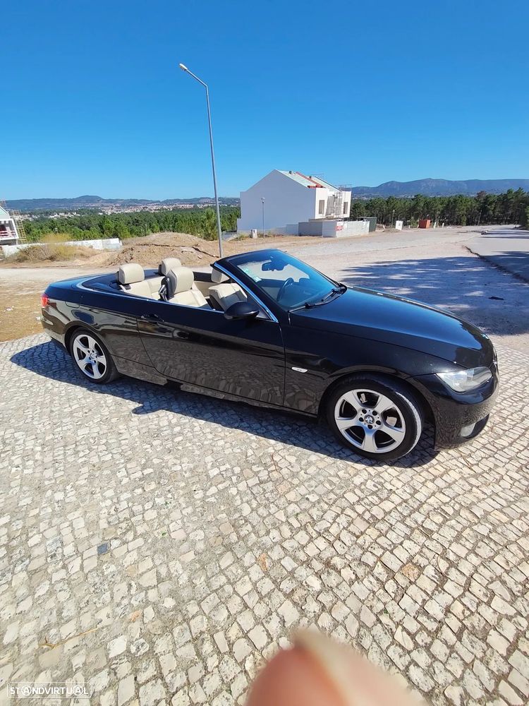BMW 320 i Cabrio Auto - 30