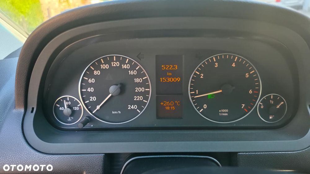 Mercedes-Benz Klasa A 160 BlueEfficiency - 6