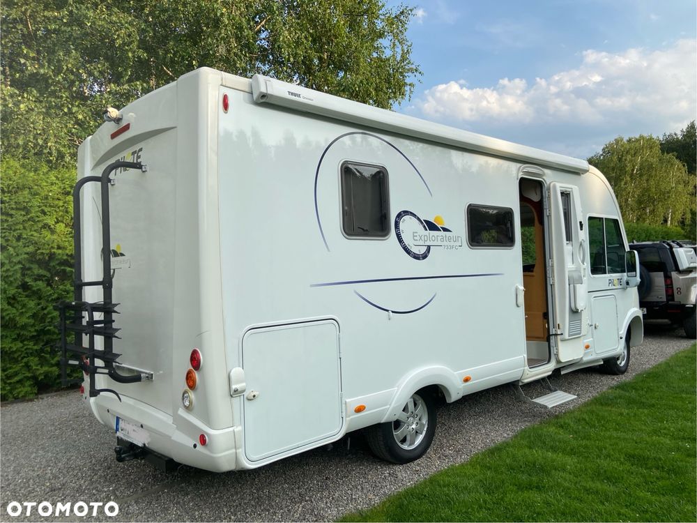 Mercedes-Benz Pilote Explorateur - 4