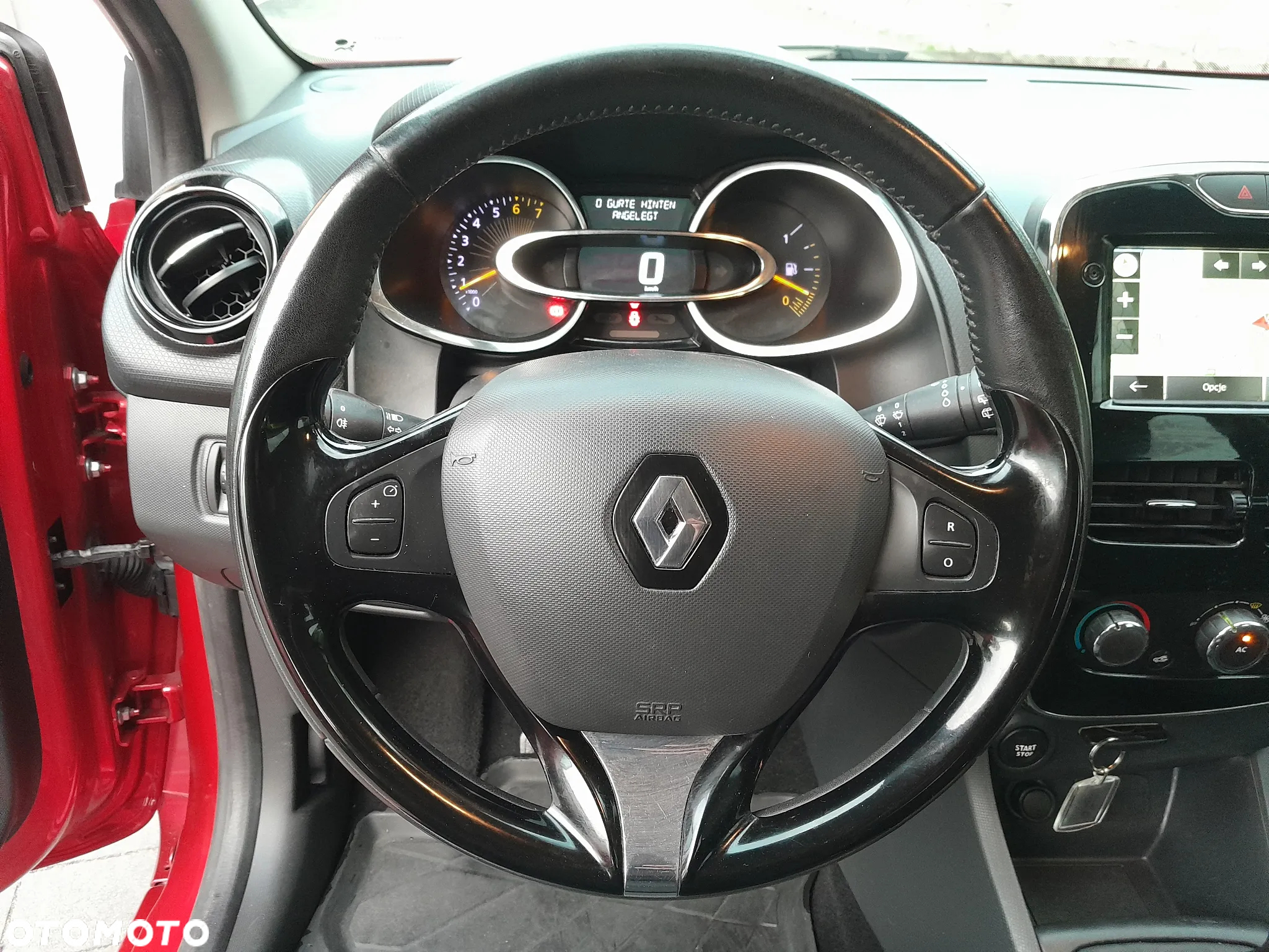 Renault Clio 1.2 16V 75 Limited - 13