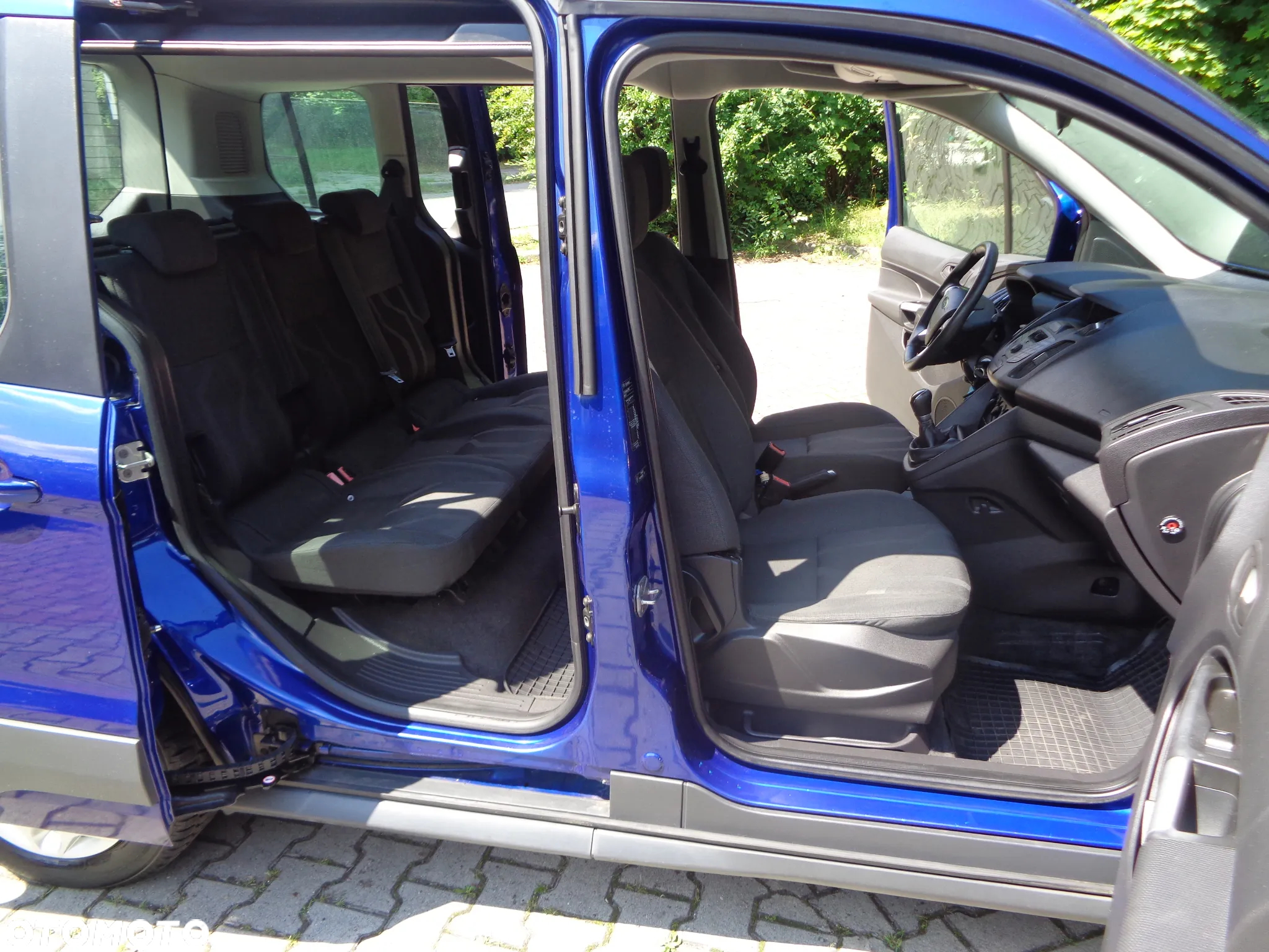 Ford Tourneo Connect 1.6 TDCi Titanium - 12